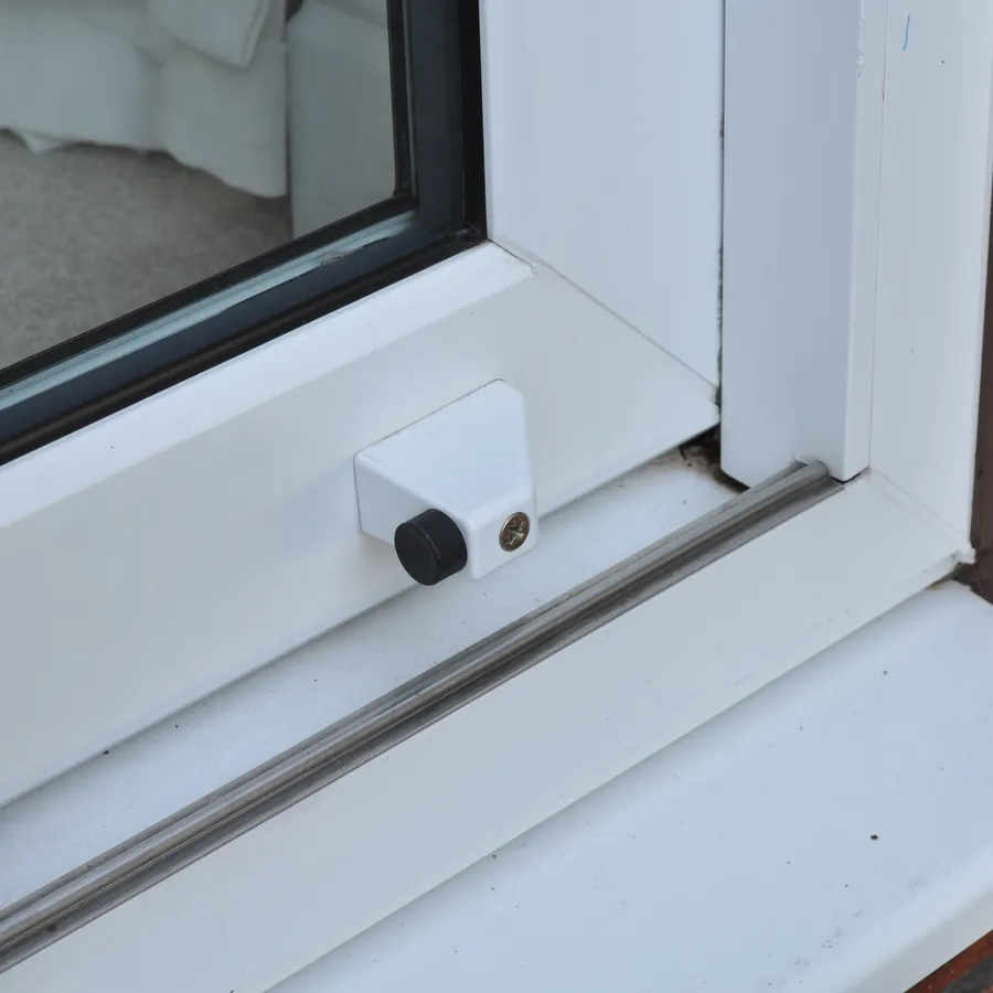 Sliding Windows Chiswick